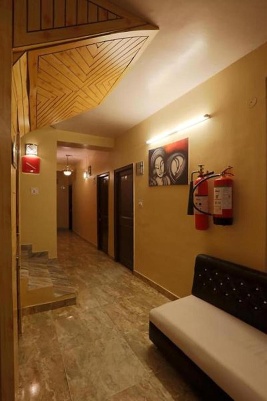 Hotel Harmony Purple Mall Road Shimla Exterior foto